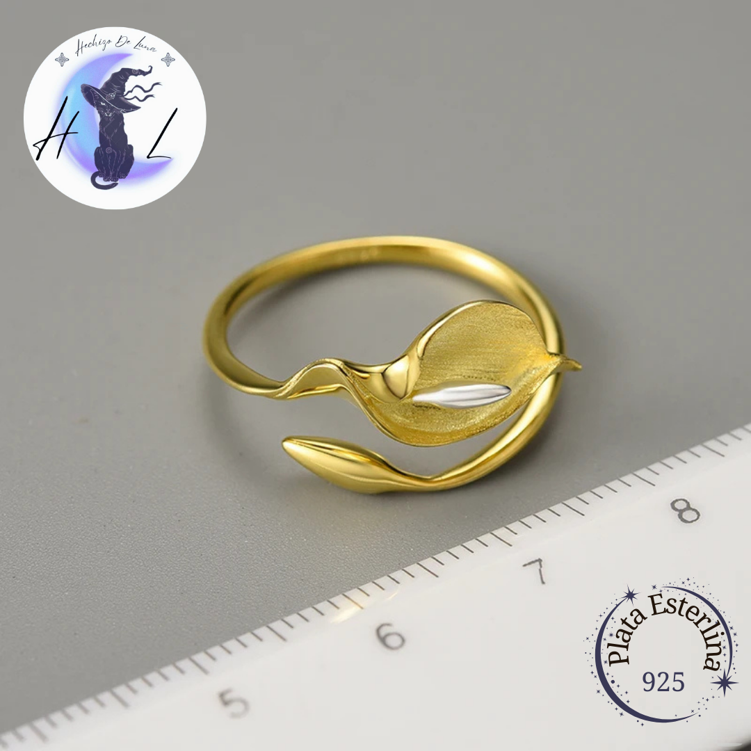 Anillo De Plata Ajustable, Diseño Flor Lirio de Agua o Cala.