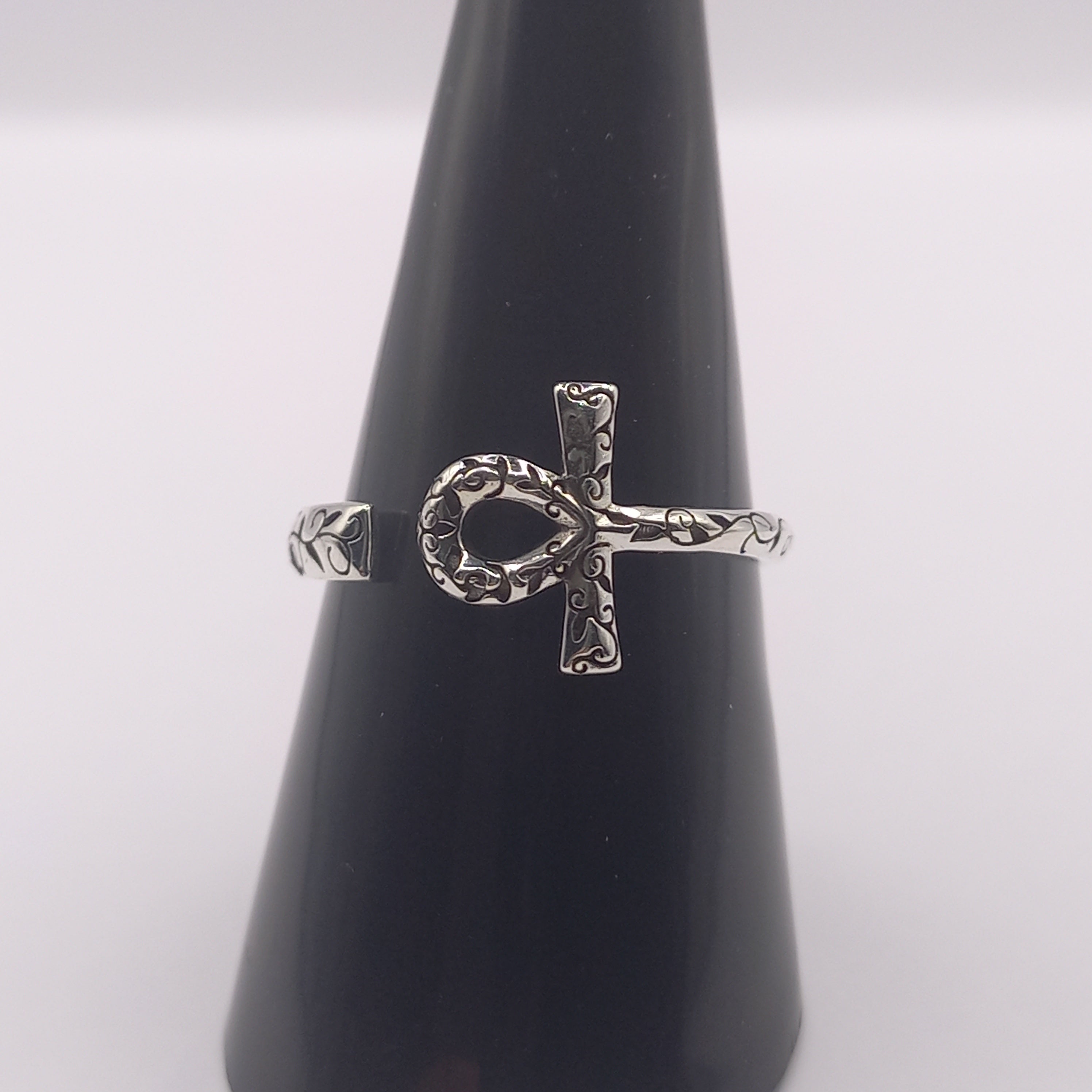 Anillo Ajustable Plata 925 Cruz de Ankh.