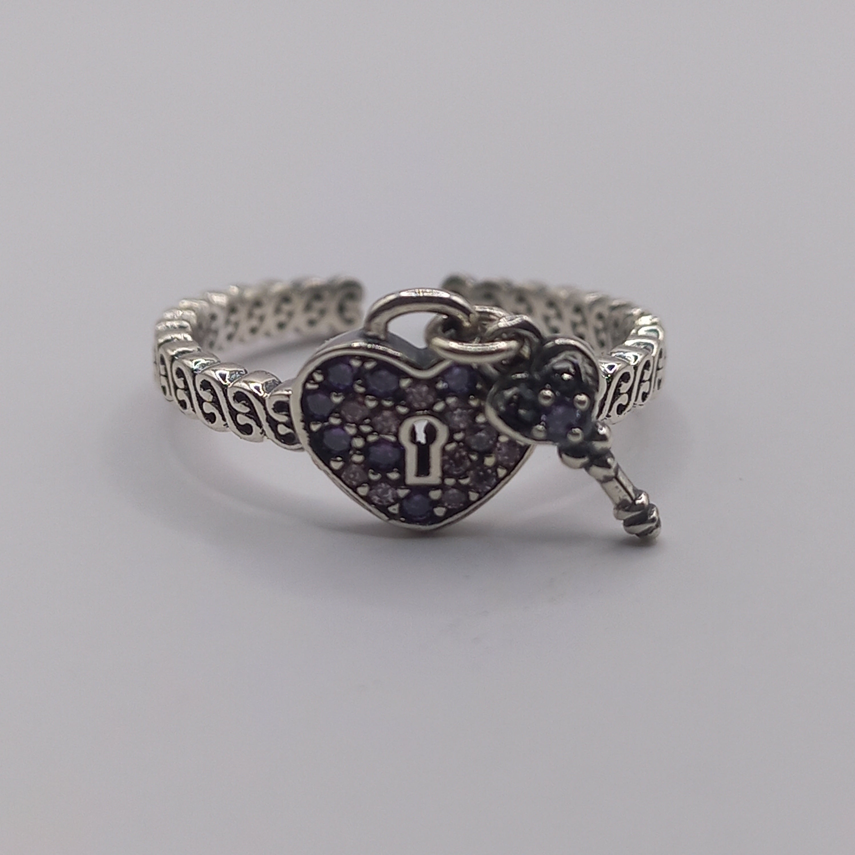 Anillo Ajustable de plata 925 Corazón con Llave.