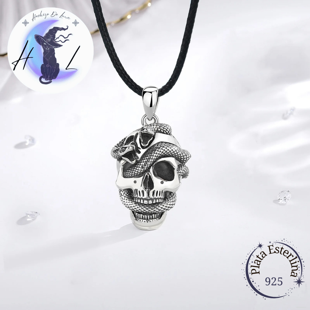 Colgante De Plata, Diseño Calavera Con Serpientes.