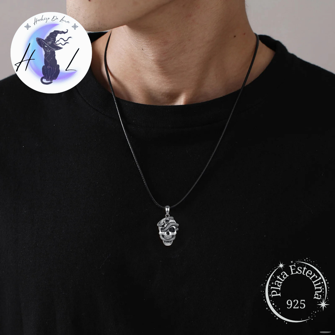 Colgante De Plata, Diseño Calavera Con Serpientes.