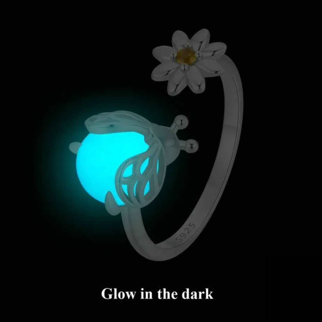 Anillo Ajustable Luciérnaga De Plata.