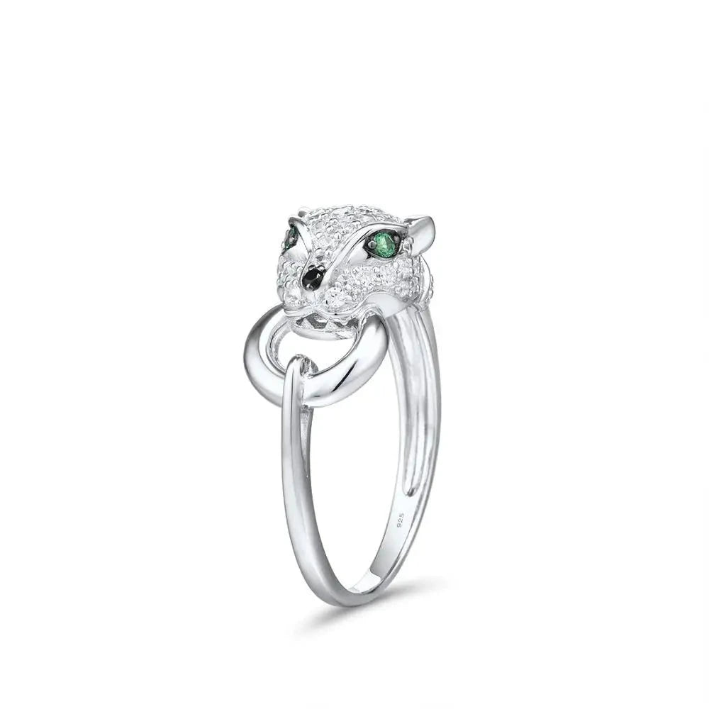 Anillo De Leopardo Con Circones y Espinela Verde De Plata.