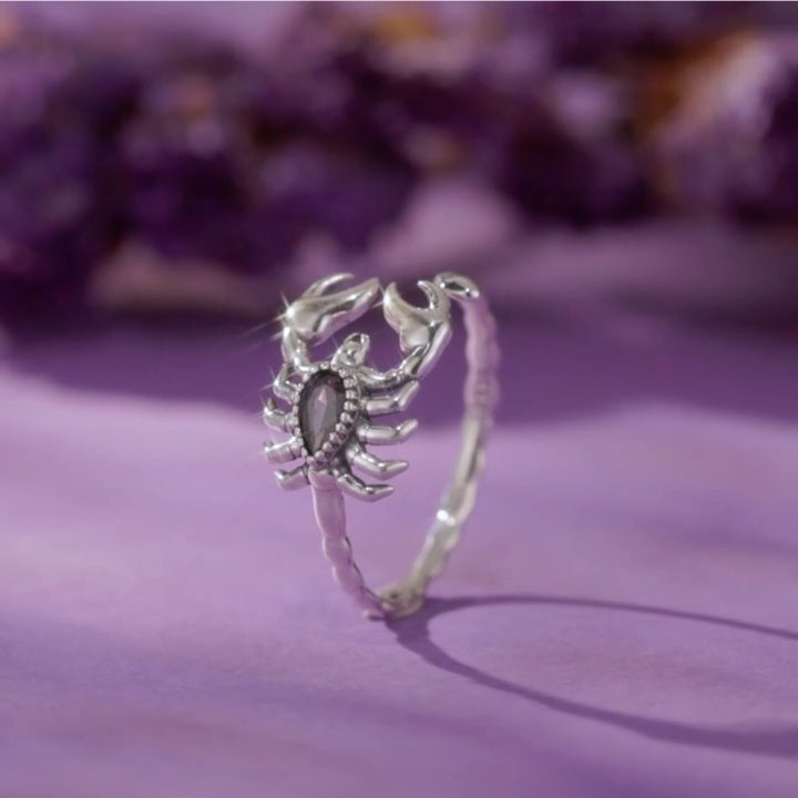 Anillo Ajustable de Escorpión de Plata.