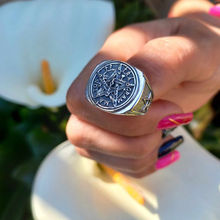 Anillo Tetragrámaton Ajustable de Plata.