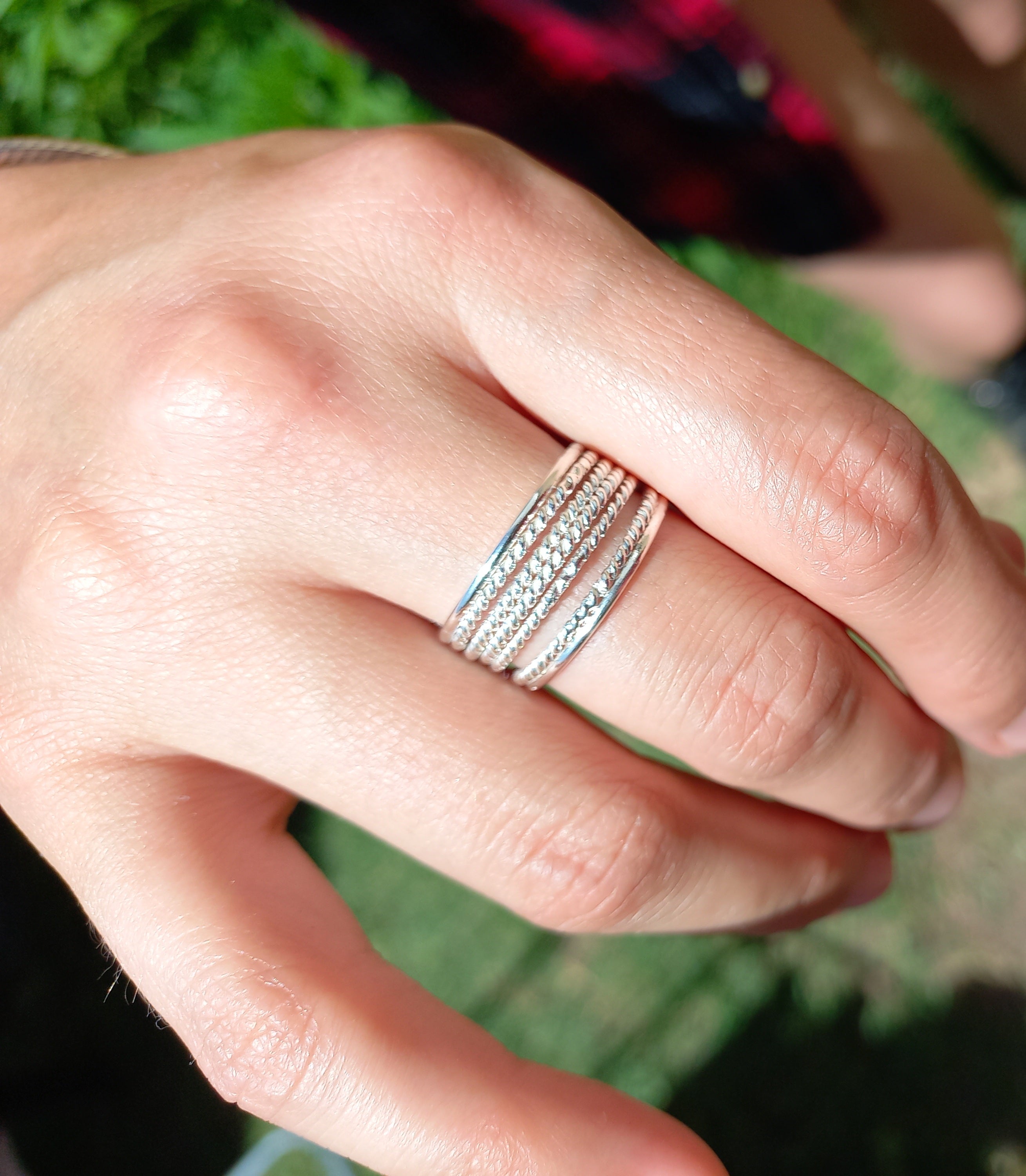 Anillo Semanario de Plata.