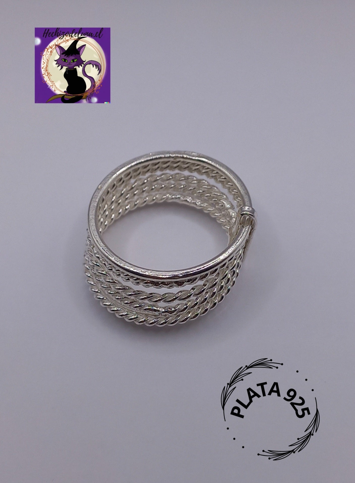 Anillo Semanario de Plata.