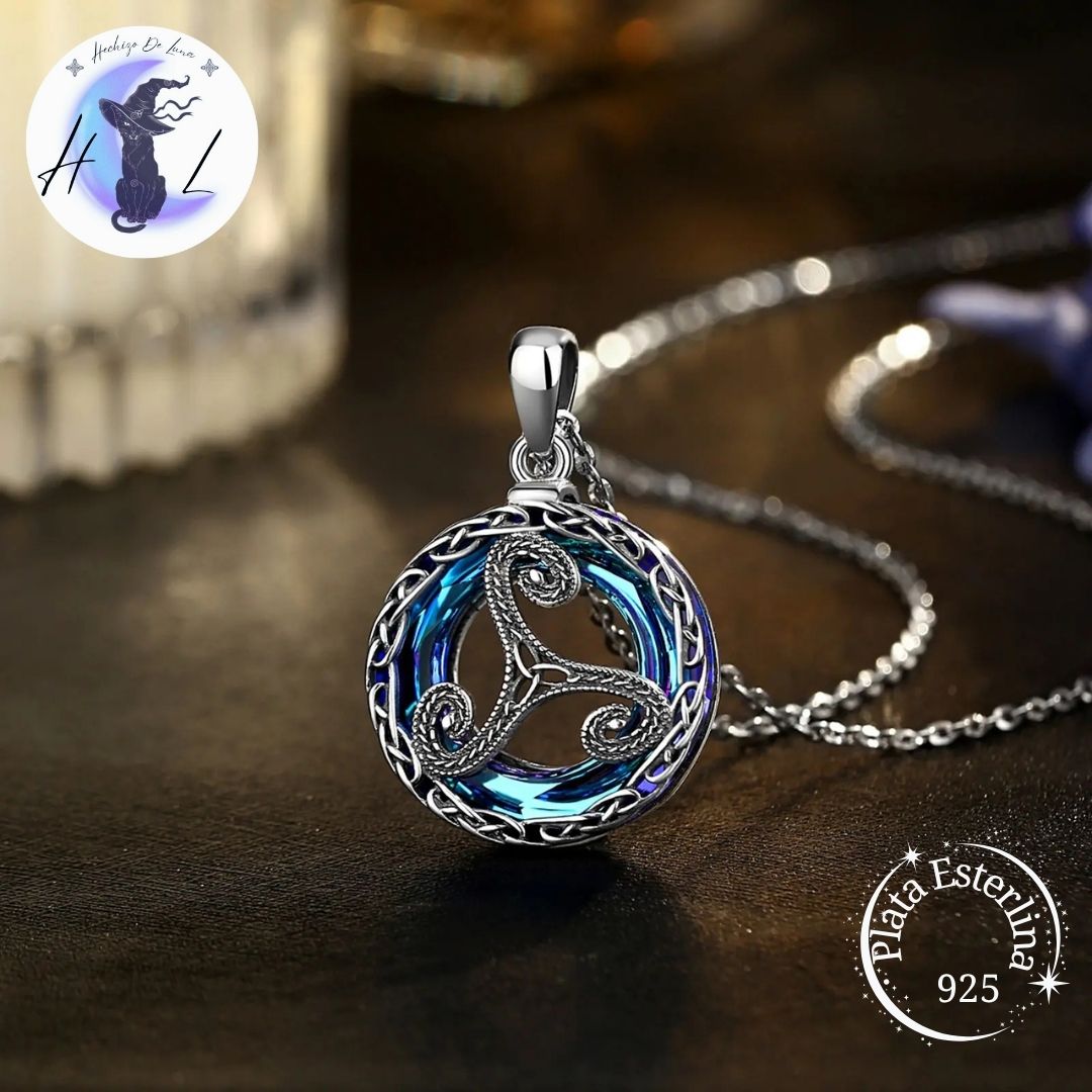 Colgante de Plata y Cristal Austriaco, Trisquel.