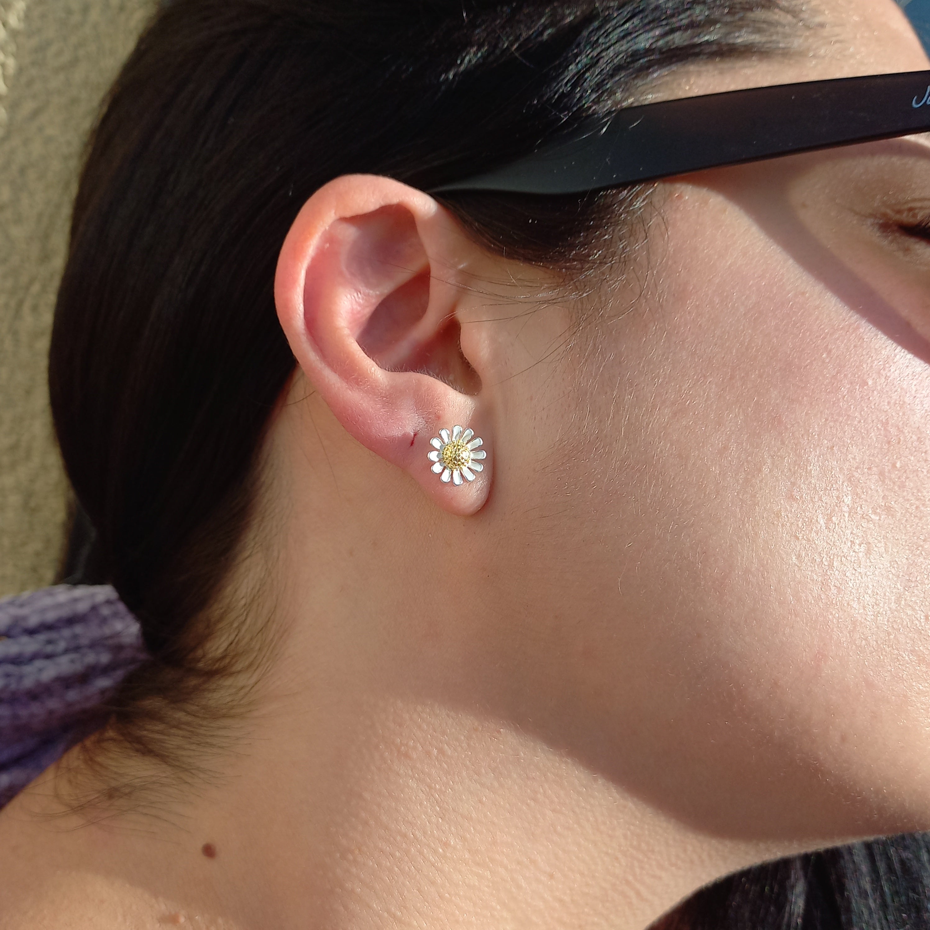 Conjunto Anillo Ajustable + Aros de Margaritas de Plata.