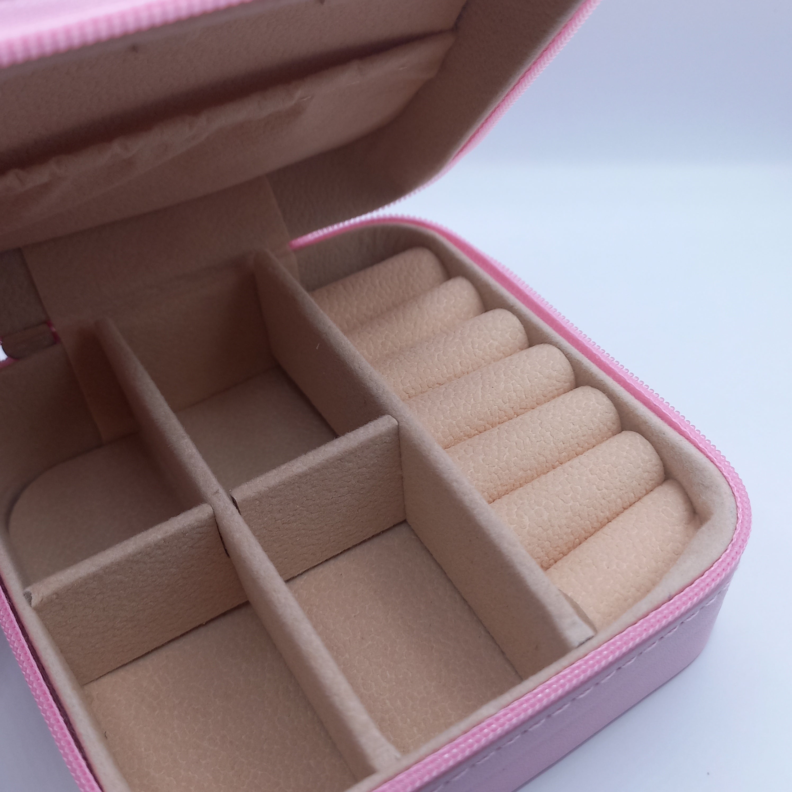 Mini Organizador de Joyas Rosa.