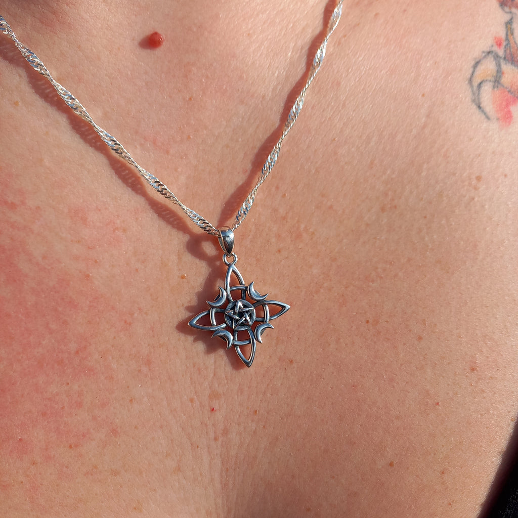Colgante Nudo de Bruja Pentaculo y Abulón con Cadena de Plata 50 cm.