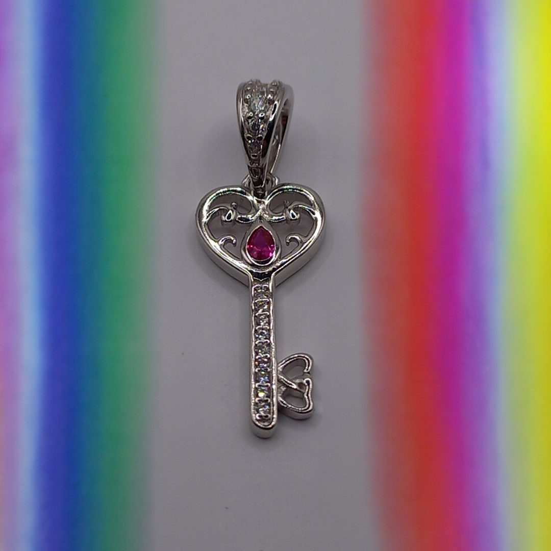 Colgante Llave de la Felicidad con Cadena de Plata 45 cm.