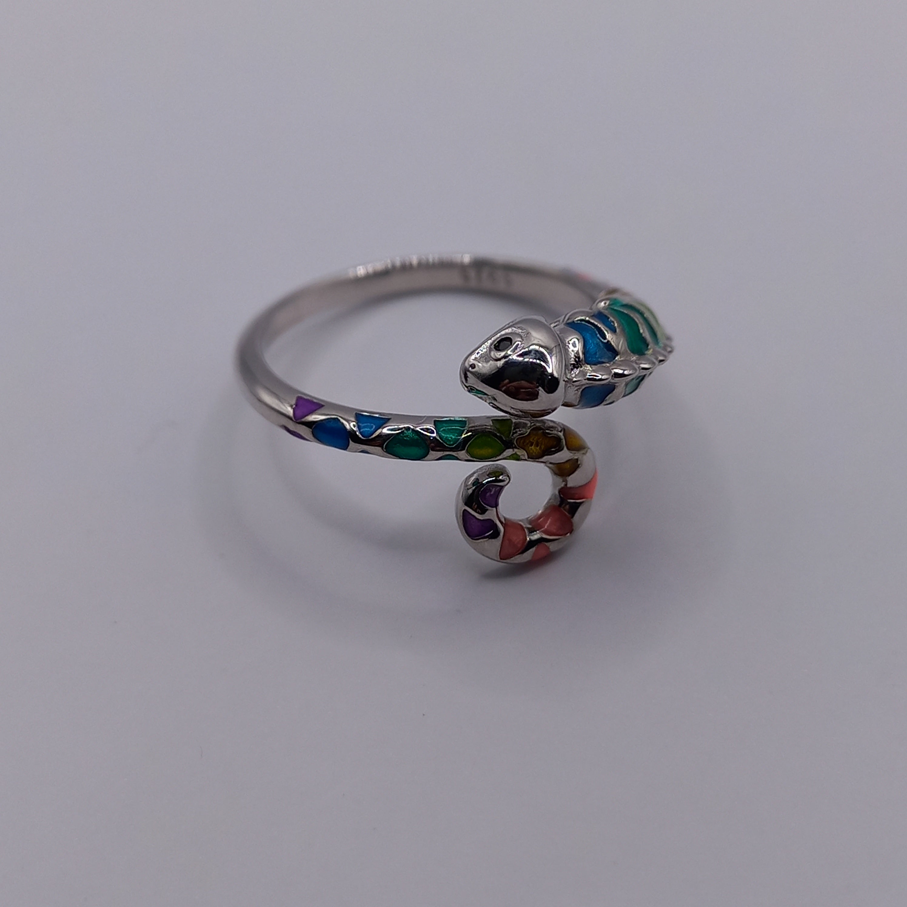Conjunto Anillo Ajustable + Aros de Camaleón de Plata.