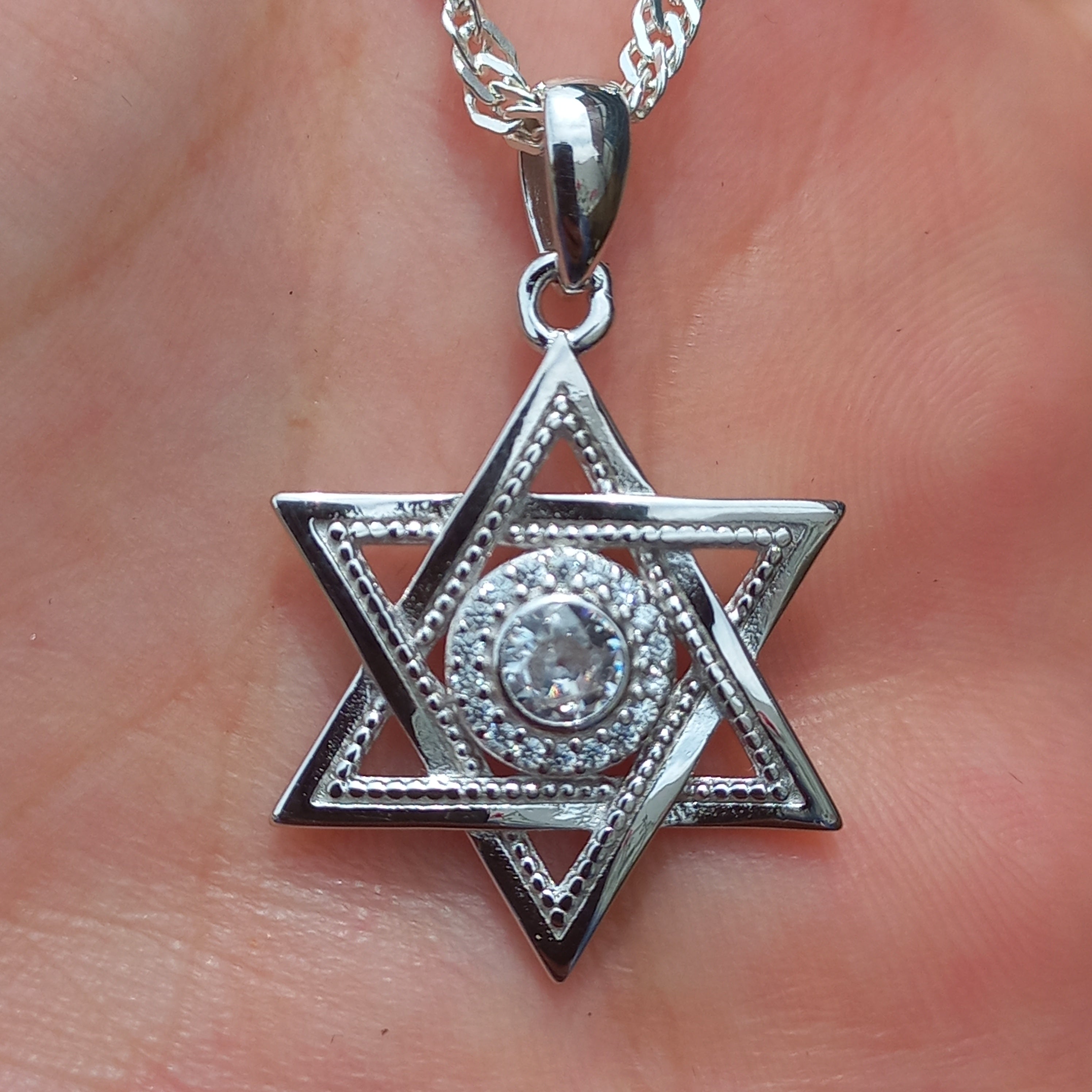 Colgante Estrella de David con Circon de Plata.