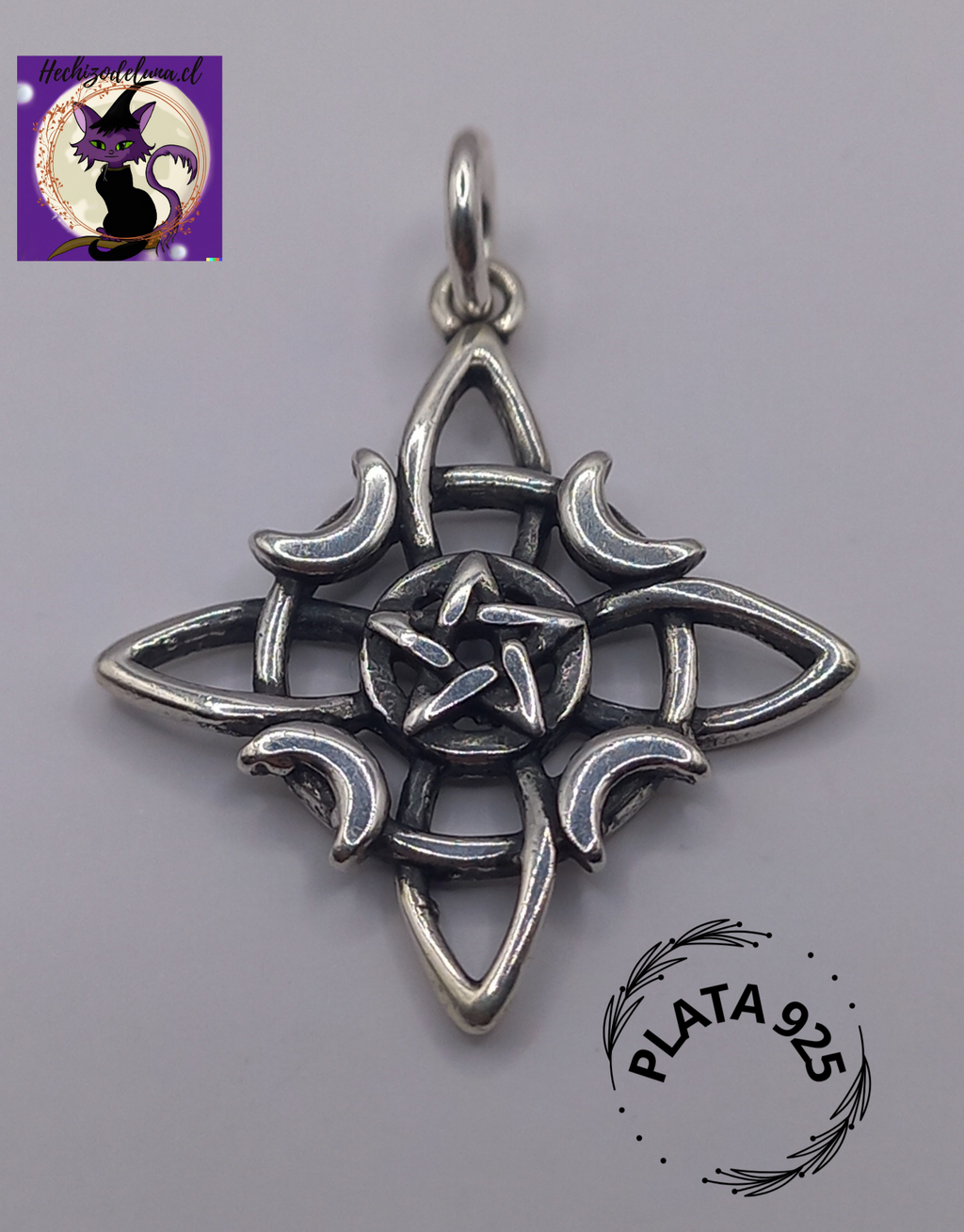 Colgante Nudo de Bruja con Cadena de Plata 50 cm.