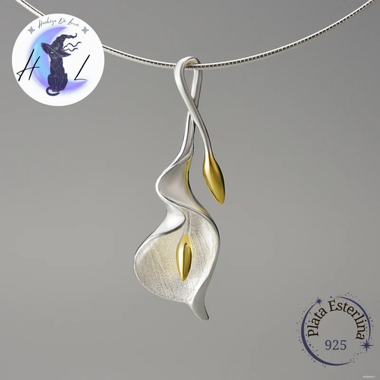 Colgante De Plata, Diseño Flor De Cala o Lirio De Agua.