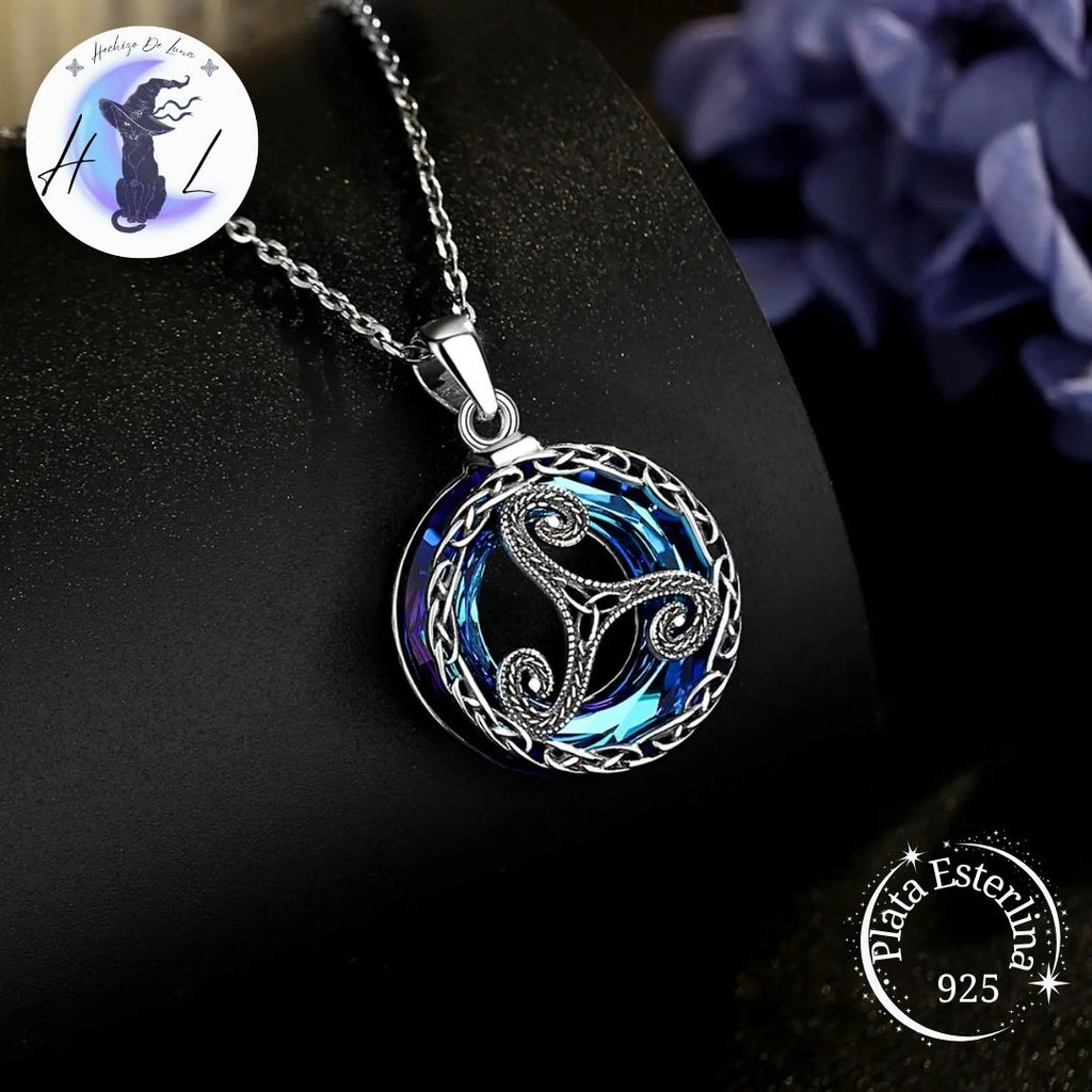 Colgante de Plata y Cristal Austriaco, Trisquel.