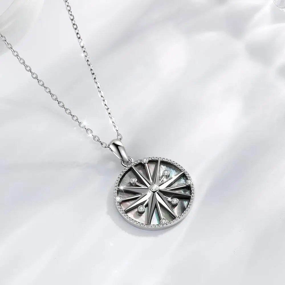 Colgante Estrella del Norte de Plata.