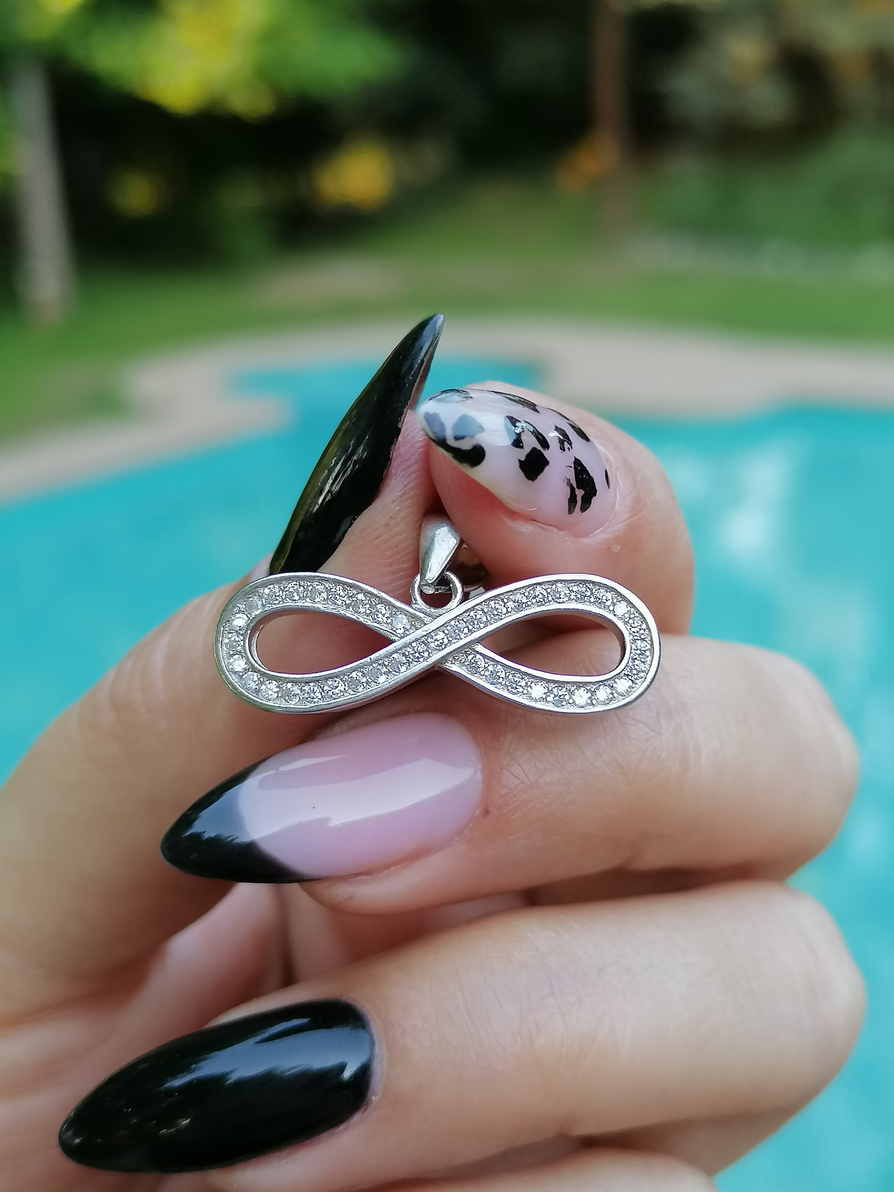 Colgante Infinito con Cadena de Plata de 50 cm.