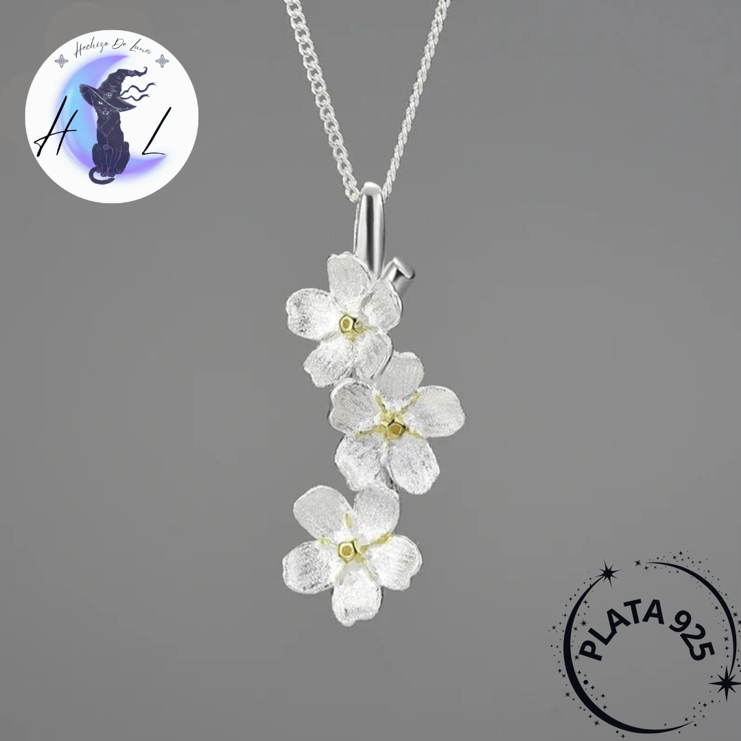 Colgante Con Flores De Plata.