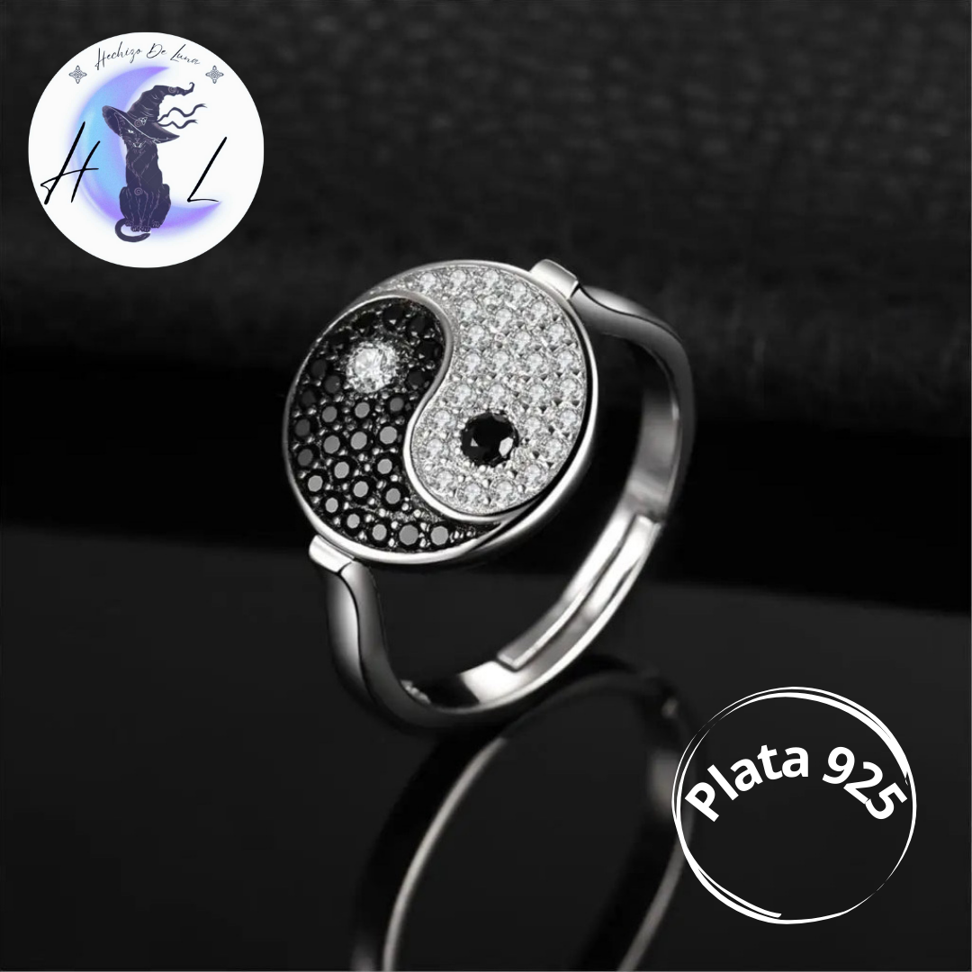 Anillo De Plata Y Espinela, Ajustable, Diseño Yin Yang.