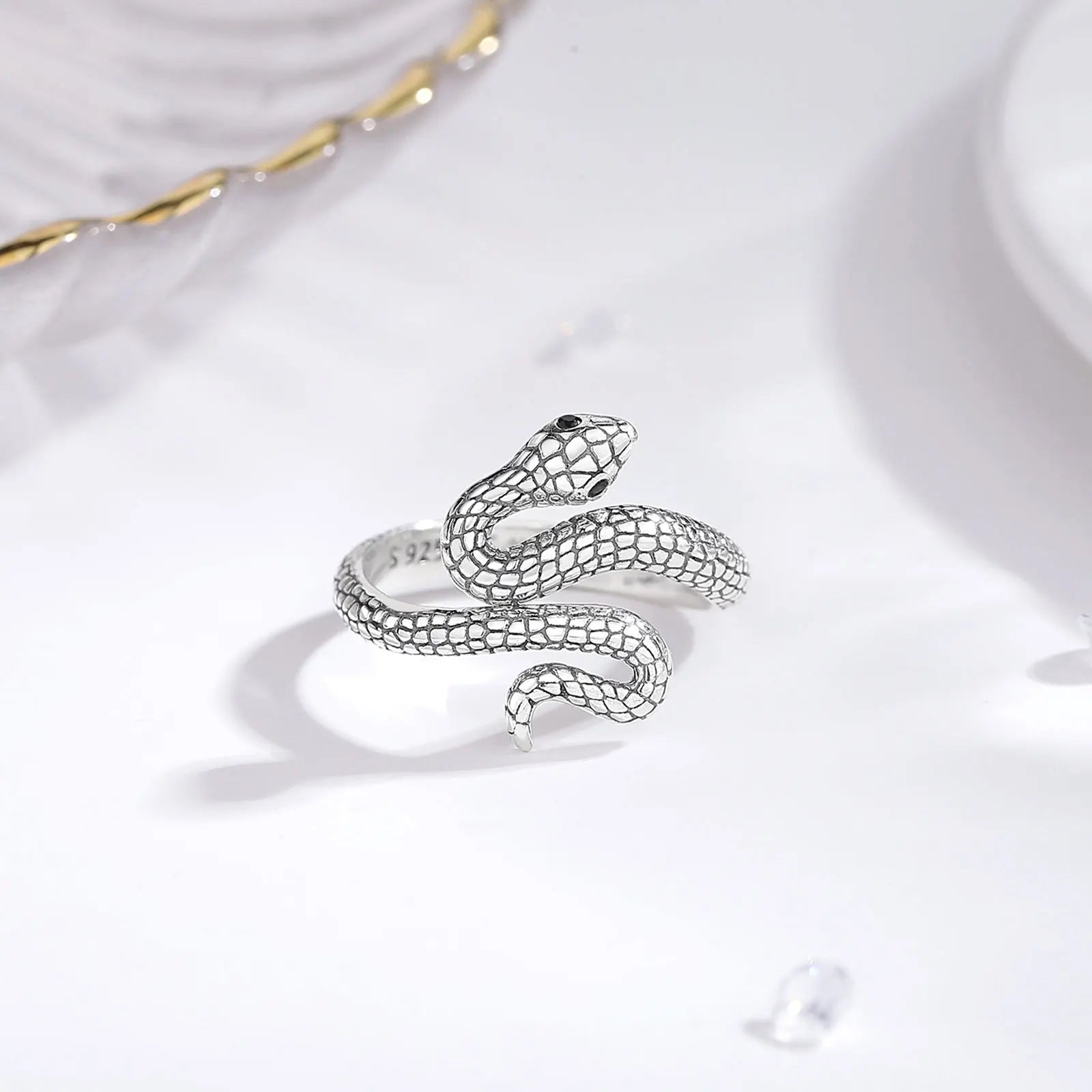 Anillo Ajustable de Serpiente de Plata.