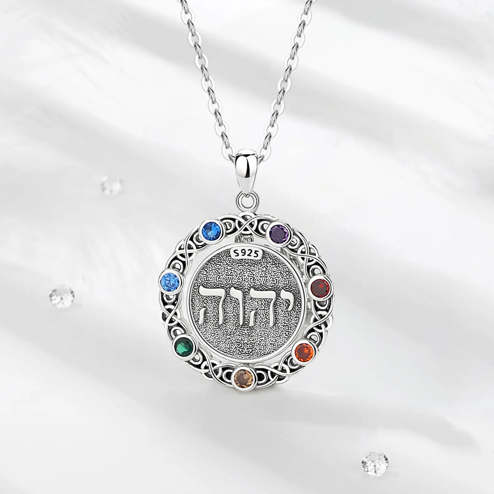 Colgante Tetragrámaton Giratorio Con Piedras De Los 7 Chakras De Plata.