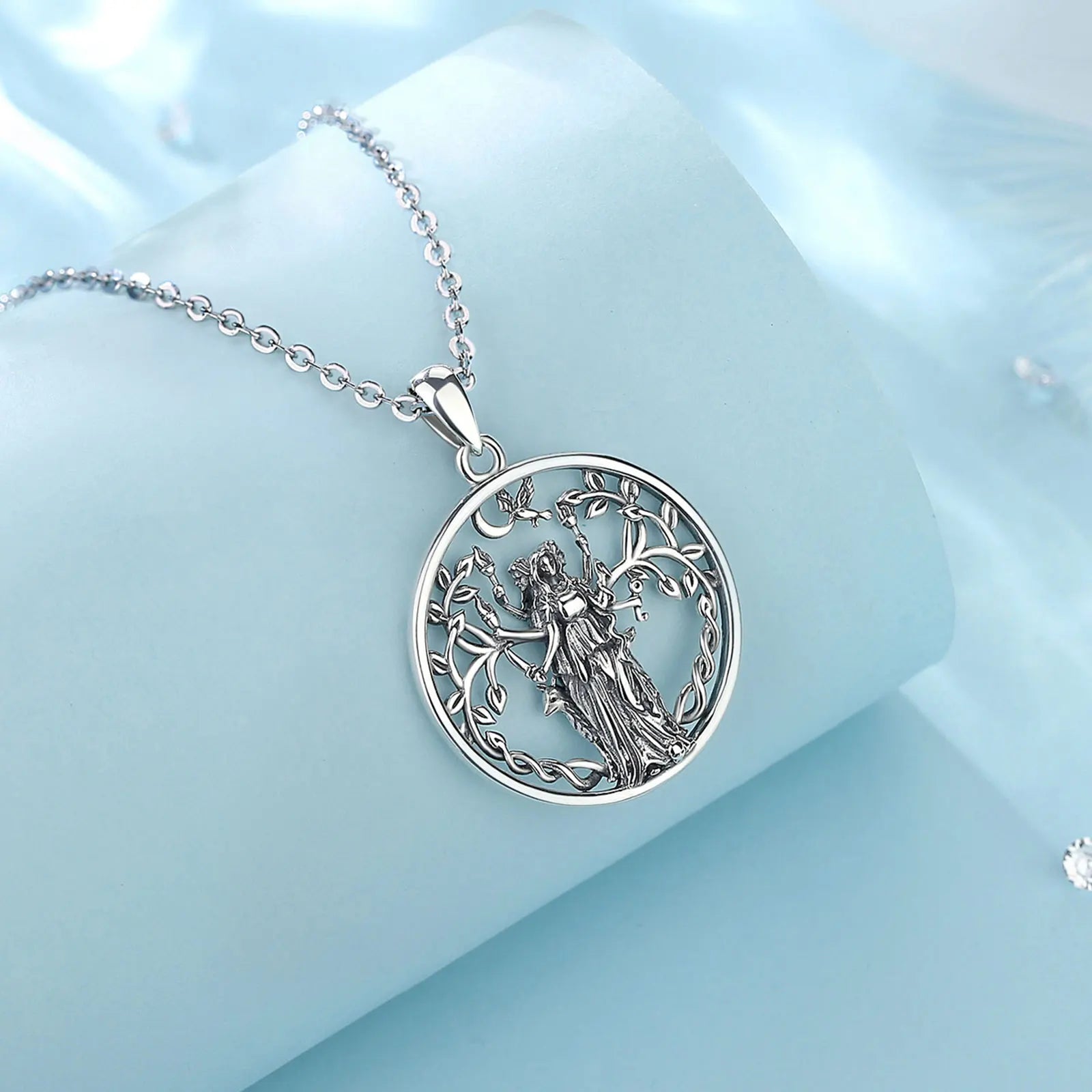Colgante Triple Diosa De Plata.