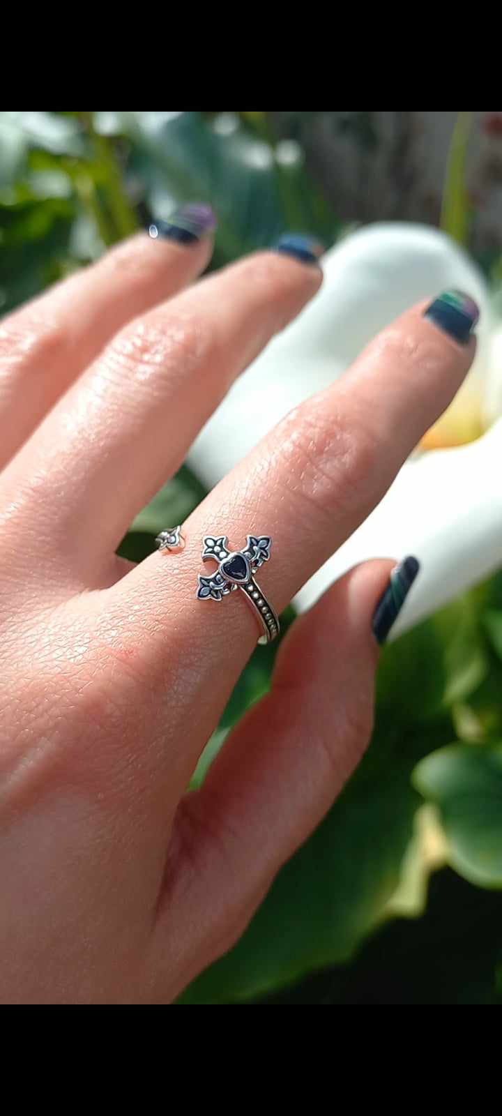 Conjunto Anillo Ajustable + Aros de Cruz Corazón con Circonita. Plata 925.