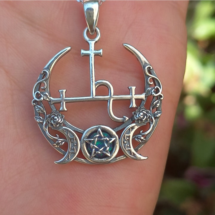 Colgante Triple Luna con Sigilo de Lilith de Plata.