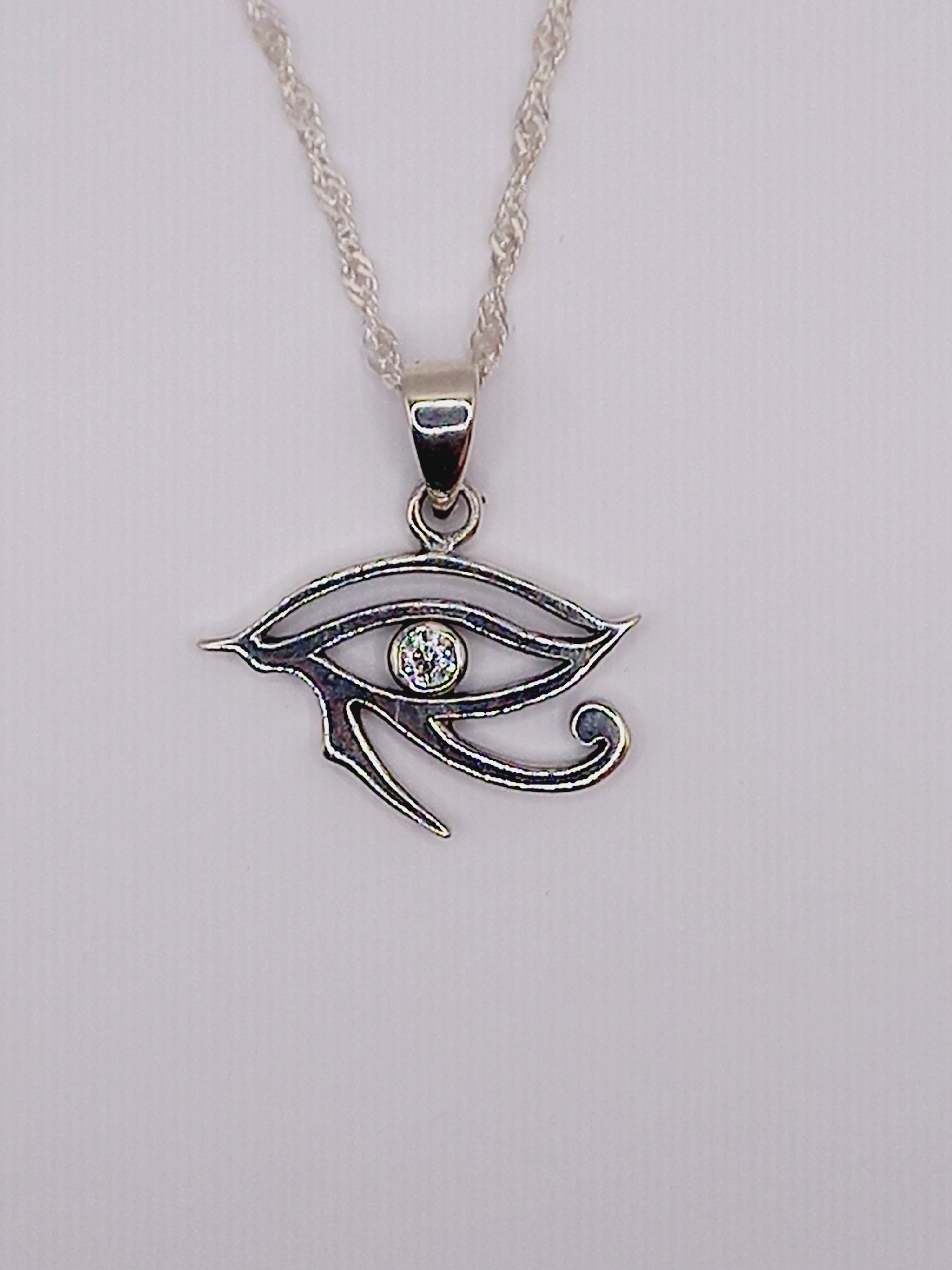 Colgante Ojo De Horus con Cadena de Plata 50 cm.