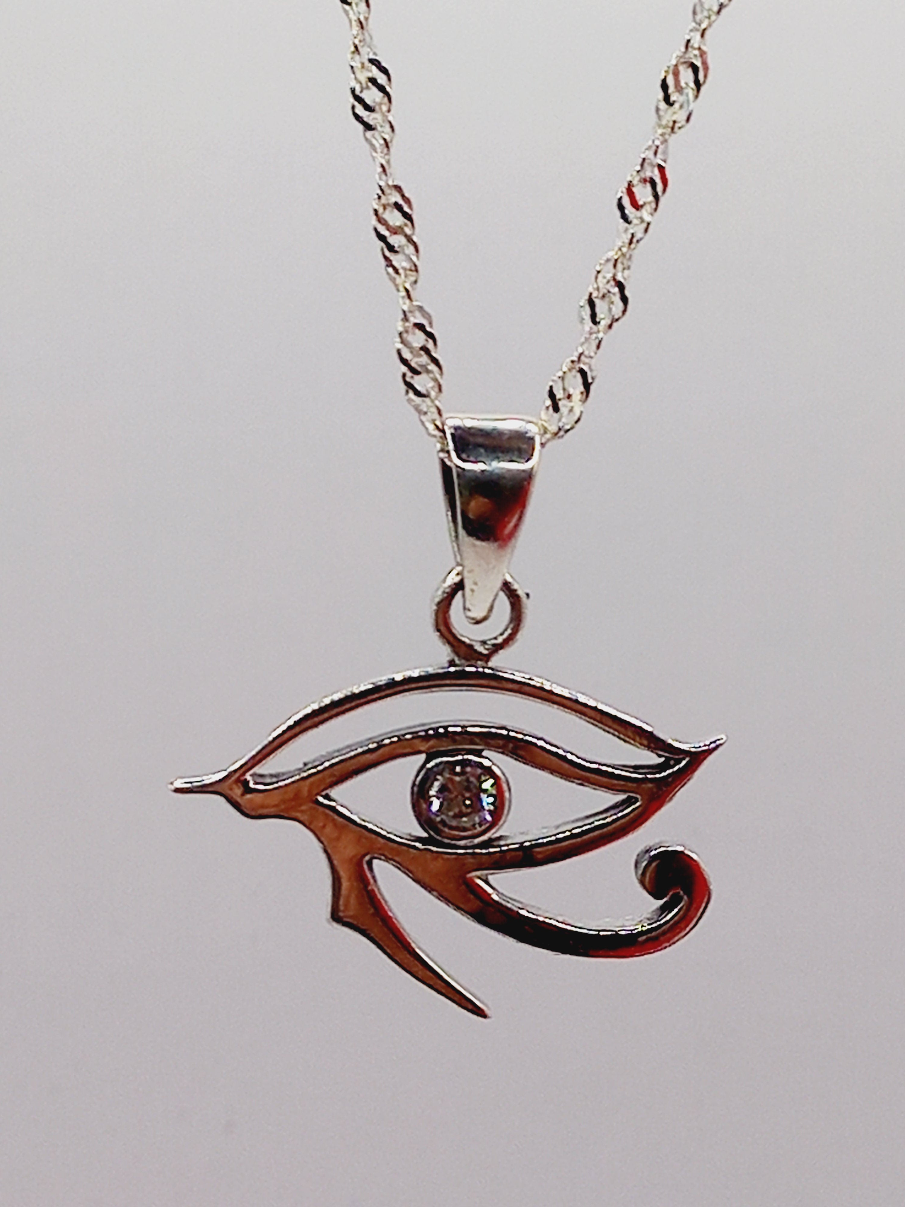 Colgante Ojo De Horus con Cadena de Plata 50 cm.