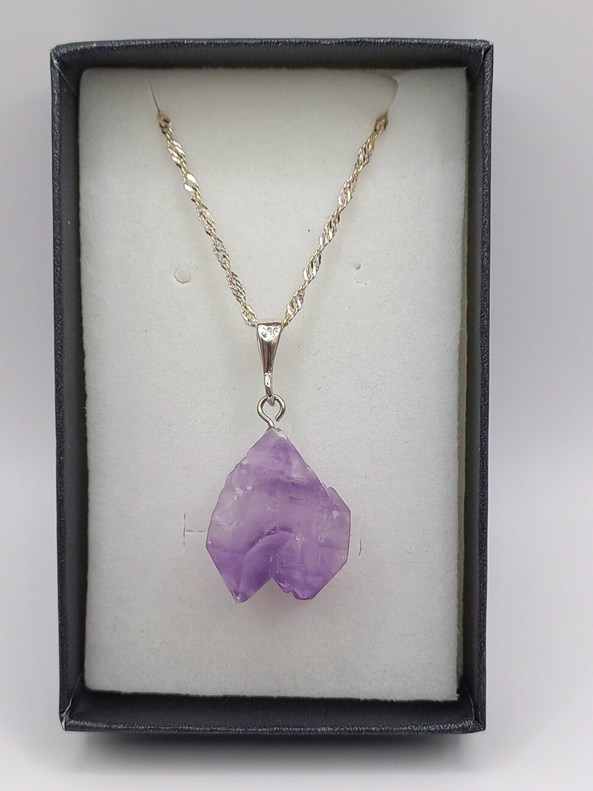 Colgante Amatista con Cadena de Plata 50 cm.