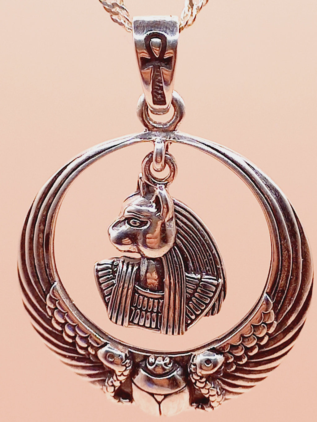 Colgante Bastet Diosa Egipcia con Cadena de Plata 50 cm.