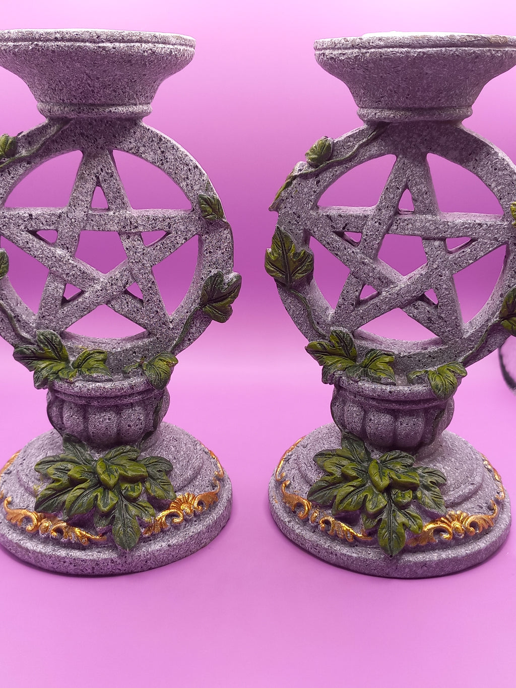 Juego de Portavelas o Candelabros de Resina.