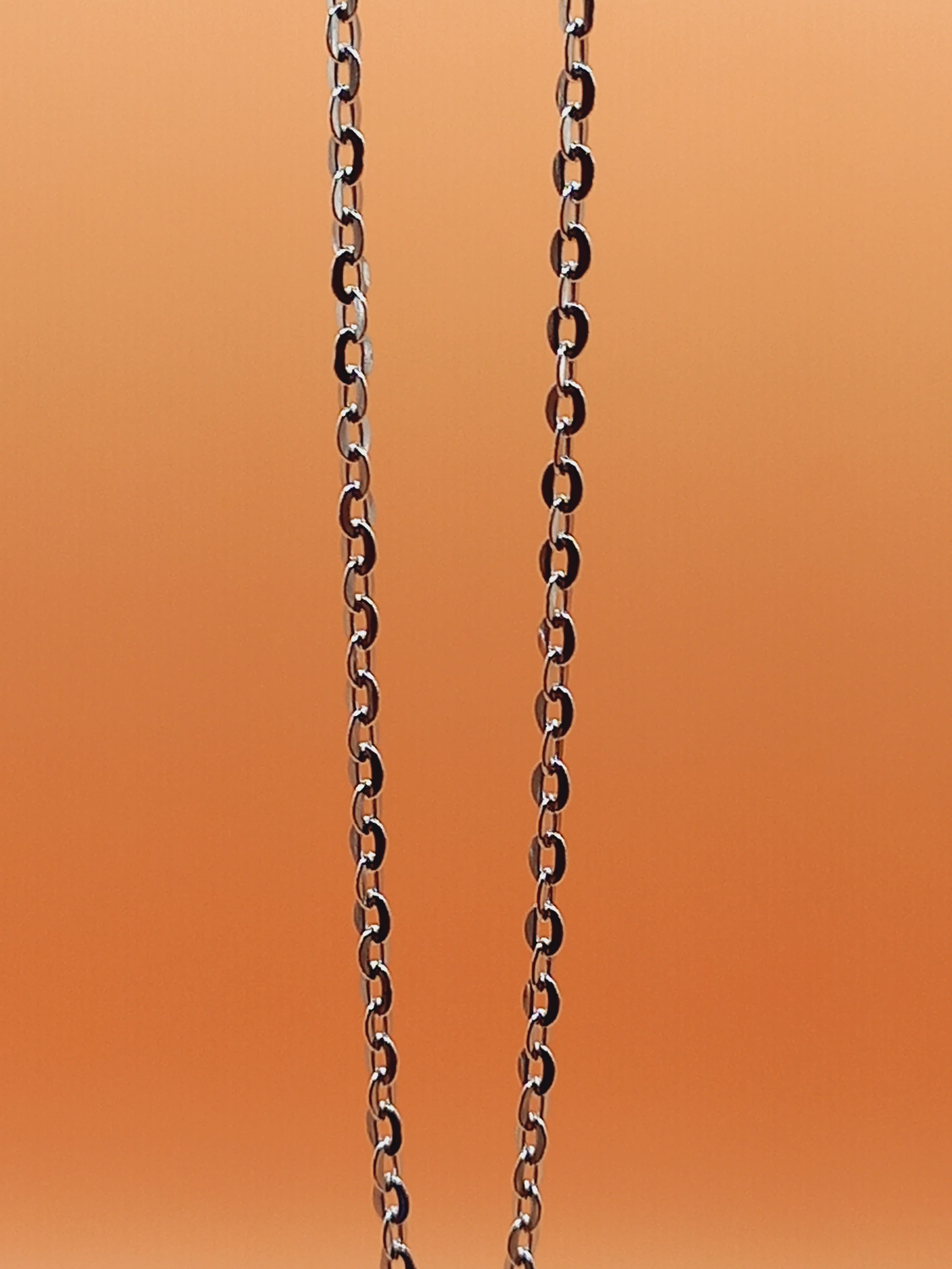 Cadena de Plata Modelo Eslabón Limado 45 cm.