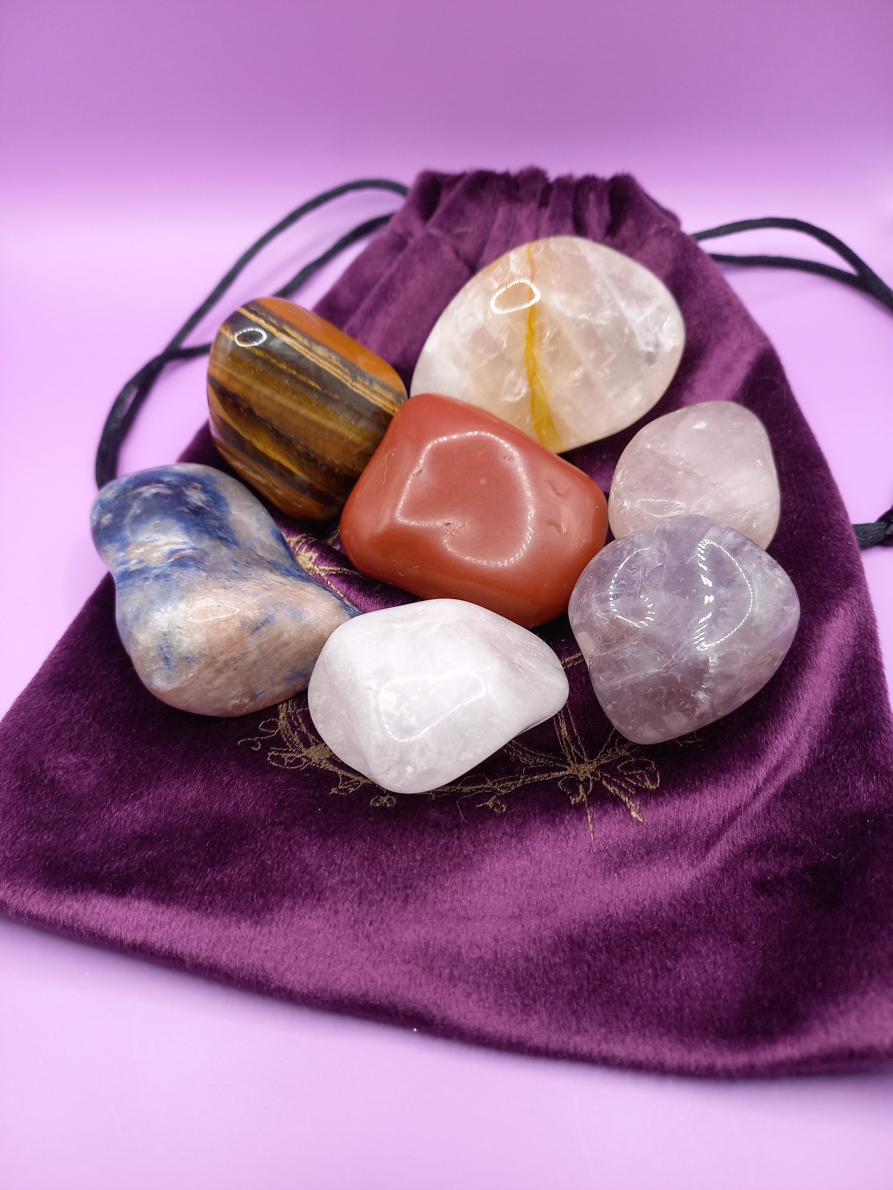 Set de Piedras 7 Chakras Semipulidas Con Bolsa de Pentagrama