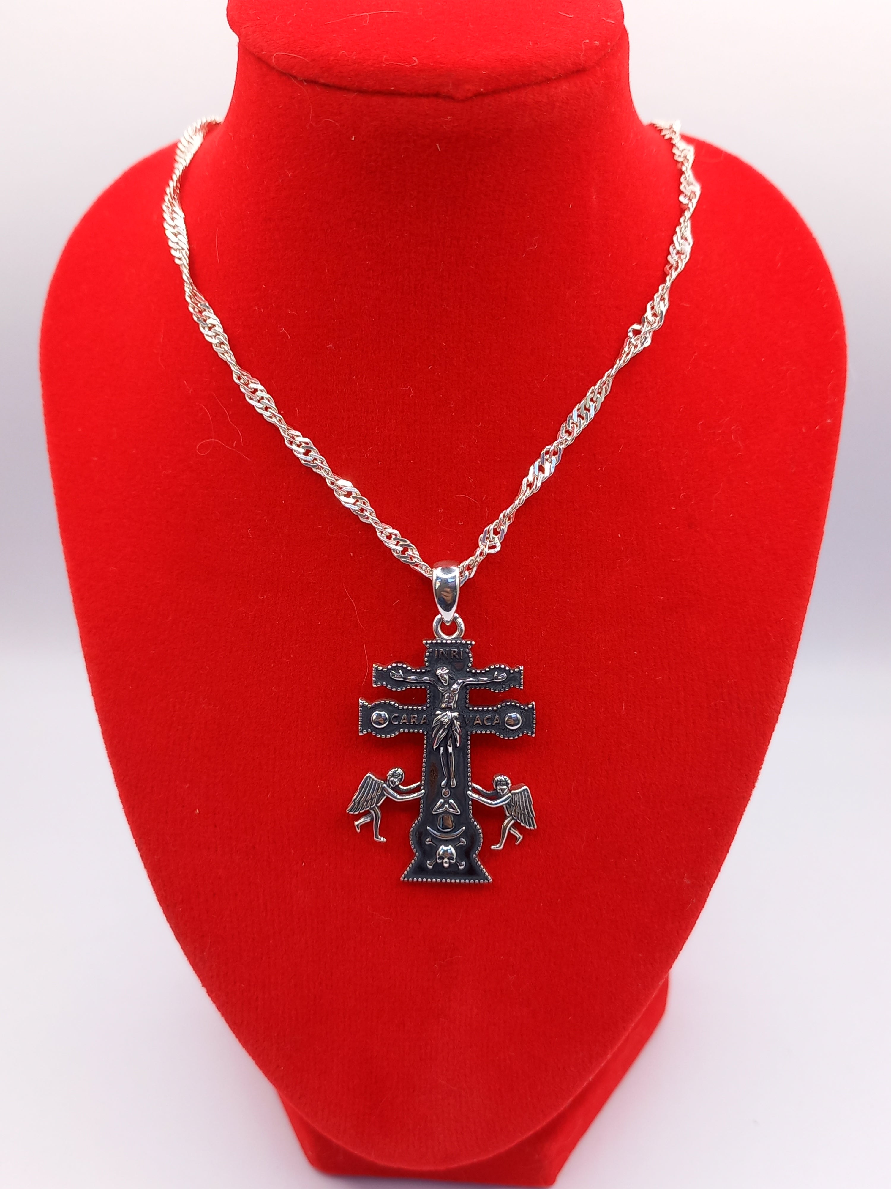 Colgante Cruz de Caravaca con Cadena de Plata 50 cm.