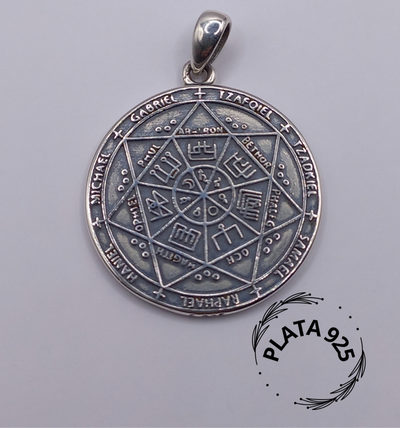 Colgante Los Siete Arcángeles con Cadena de Plata 50 cm.